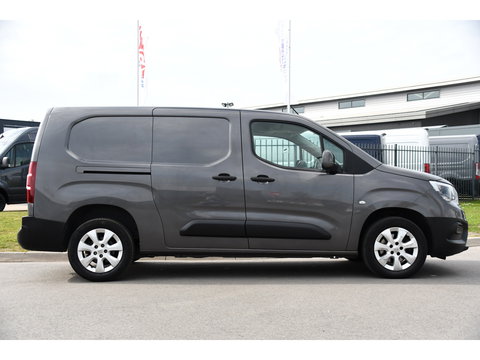 Opel Combo 1.5D L2H1 Edition Cruise, Carplay, Sensoren, 102pk, Multimedia, Airco, Trekhaak, LM Velg, Uniek!
