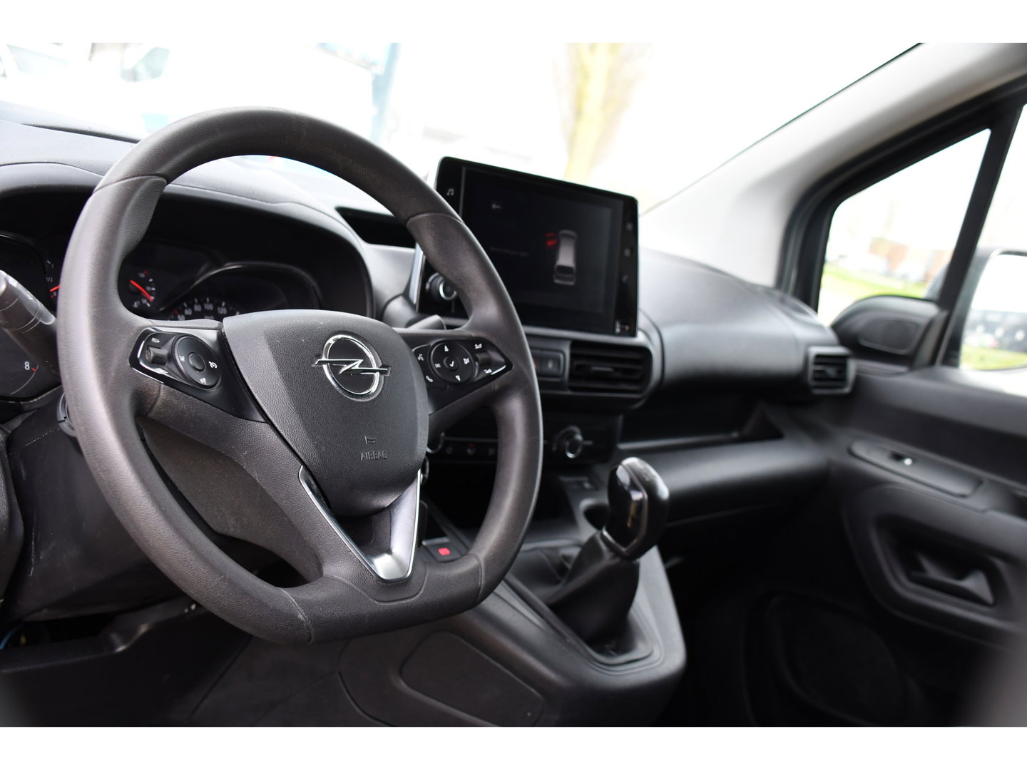 Opel Combo 1.5D L2H1 Edition Cruise, Carplay, Sensoren, 102pk, Multimedia, Airco, Trekhaak, LM Velg, Uniek!