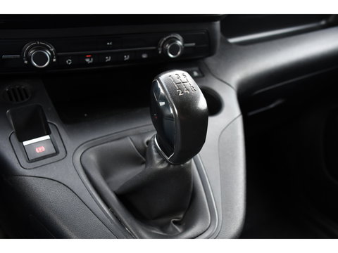 Opel Combo 1.5D L2H1 Edition Cruise, Carplay, Sensoren, 102pk, Multimedia, Airco, Trekhaak, LM Velg, Uniek!