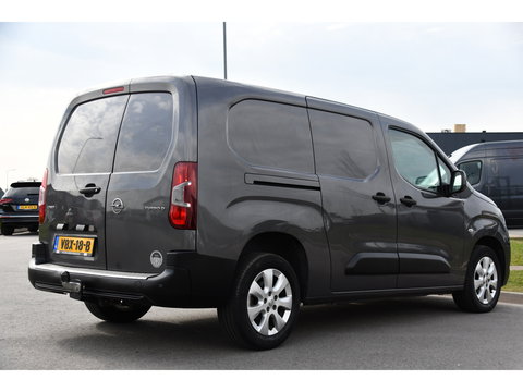 Opel Combo 1.5D L2H1 Edition Cruise, Carplay, Sensoren, 102pk, Multimedia, Airco, Trekhaak, LM Velg, Uniek!