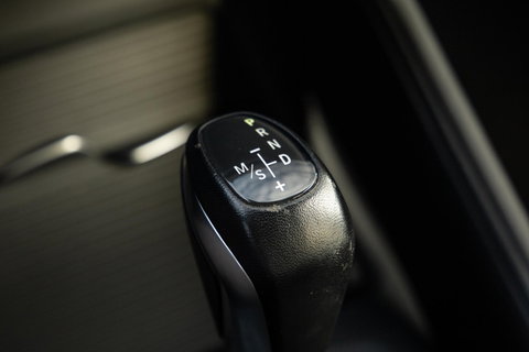 BMW X1 xDrive25e Executive BLACK LINE / CAMERA / CARPLAY / HEAD UP DISPLAY / LEDER / LED / CRUISE CONTROLE / STOELVERWARMING