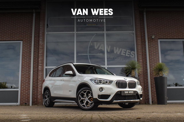 BMW X1 - sDrive18i Centennial High Executive X-line | 2e eigenaar | Sportstuur | Cruise control | Stoelverwarming | Bluetooth | Navigatie | PDC | Climate control