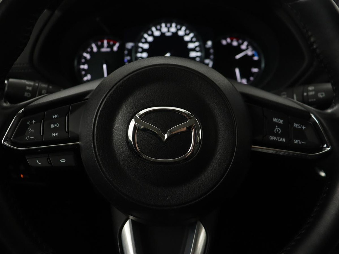 Mazda CX-5 2.0 SkyActiv-G 165 Business Luxury | Stoelverwarming | Leder | 360 Camera | Keyless | Carplay | Full LED | Achterbankverwarming | Navigatie | Memory | Dodehoek detectie | Climate control