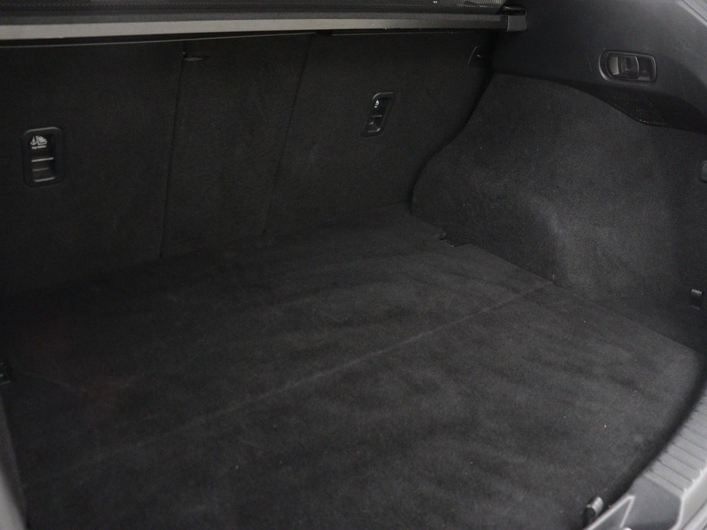 Mazda CX-5 2.0 SkyActiv-G 165 Business Luxury | Stoelverwarming | Leder | 360 Camera | Keyless | Carplay | Full LED | Achterbankverwarming | Navigatie | Memory | Dodehoek detectie | Climate control