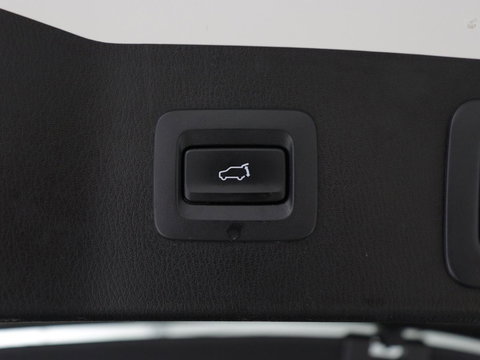 Mazda CX-5 2.0 SkyActiv-G 165 Business Luxury | Stoelverwarming | Leder | 360 Camera | Keyless | Carplay | Full LED | Achterbankverwarming | Navigatie | Memory | Dodehoek detectie | Climate control