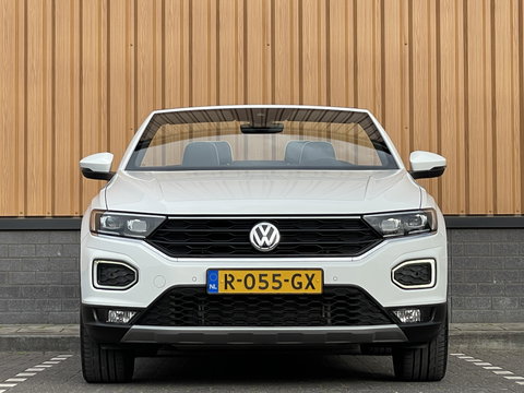 Volkswagen T-Roc Cabrio 1.5 TSI R-Line | Adaptive Cruise Control | Stoelverwarming | Stuurwielverwarming | Apple carplay | Android Auto | Lichtmetaal |