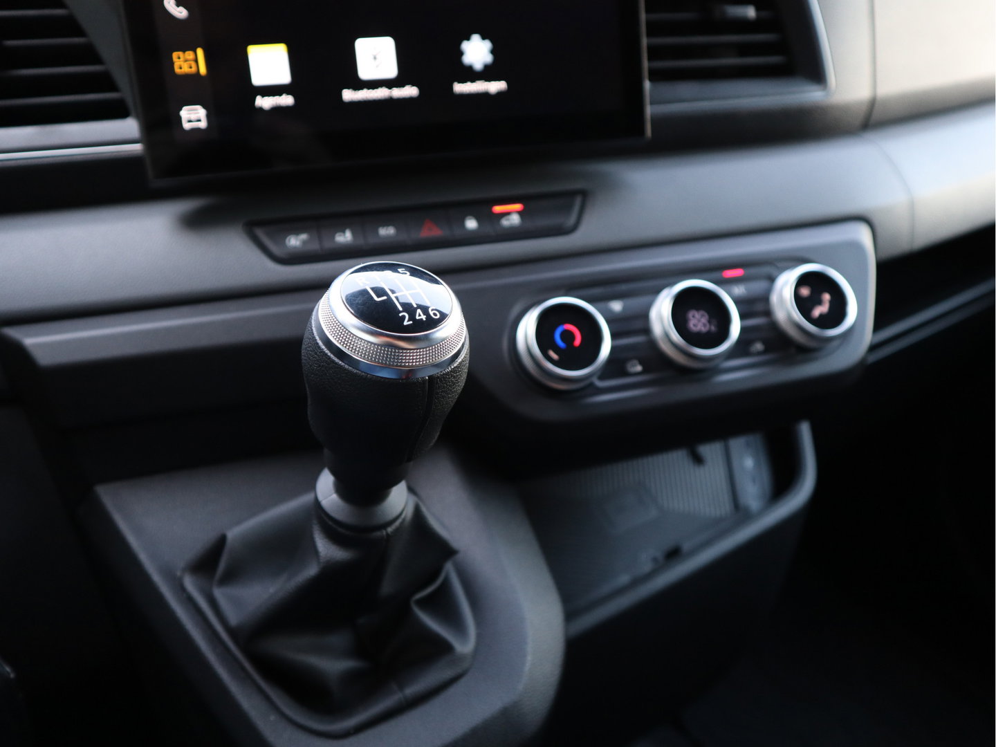 Renault Master T35 2.0 dCi 150pk Euro 6 L3H2 Maxi - Apple - Cruise