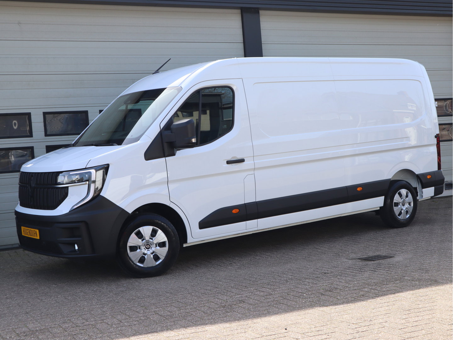 Renault Master T35 2.0 dCi 150pk Euro 6 L3H2 Maxi - Apple - Cruise