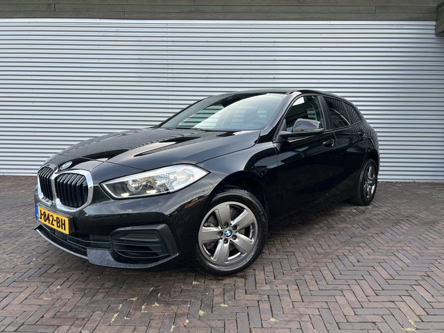 BMW 1 Serie - 118i lage km