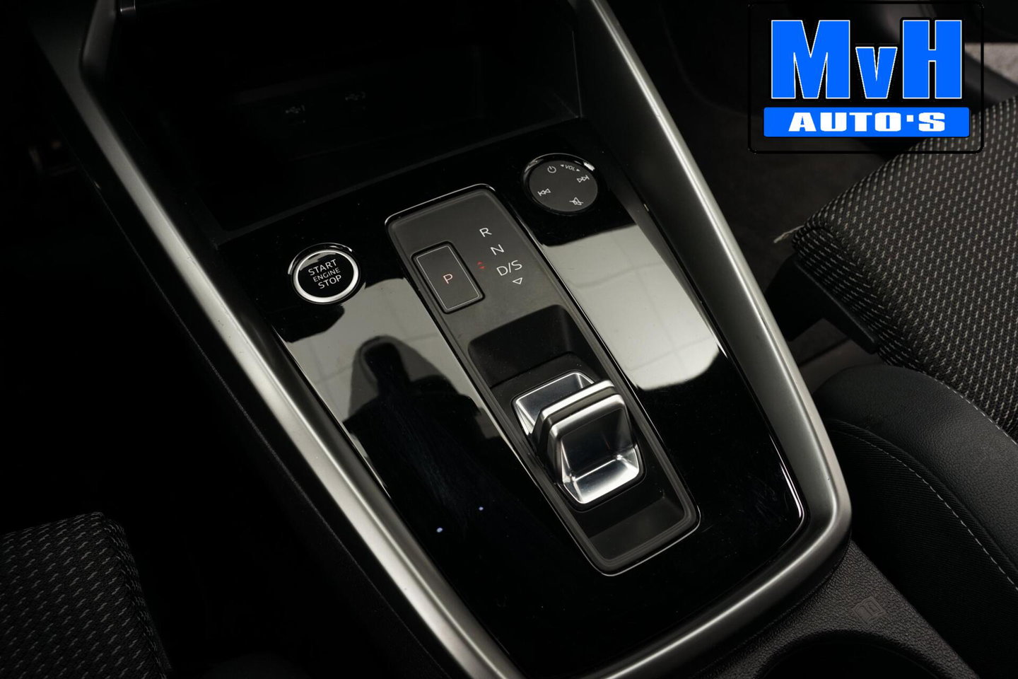 Audi A3 Sportback 30 TFSI S-Line|MATRIX-LED|ACC|19INCH|NAP