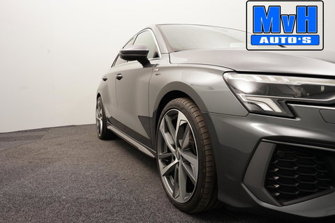 Audi A3 Sportback 30 TFSI S-Line|MATRIX-LED|ACC|19INCH|NAP