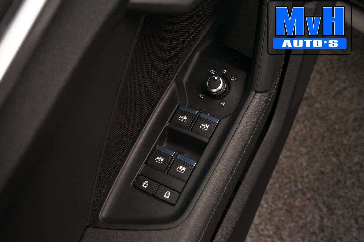 Audi A3 Sportback 30 TFSI S-Line|MATRIX-LED|ACC|19INCH|NAP