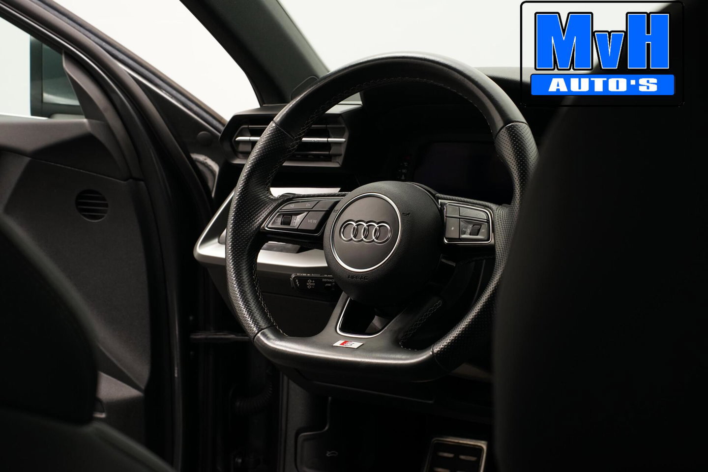 Audi A3 Sportback 30 TFSI S-Line|MATRIX-LED|ACC|19INCH|NAP