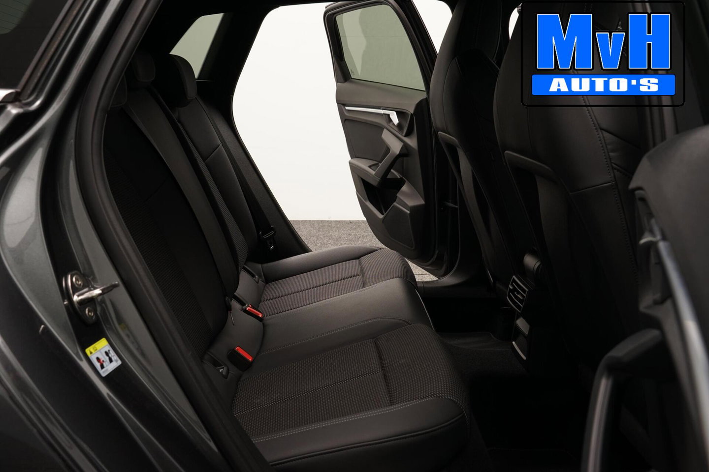 Audi A3 Sportback 30 TFSI S-Line|MATRIX-LED|ACC|19INCH|NAP