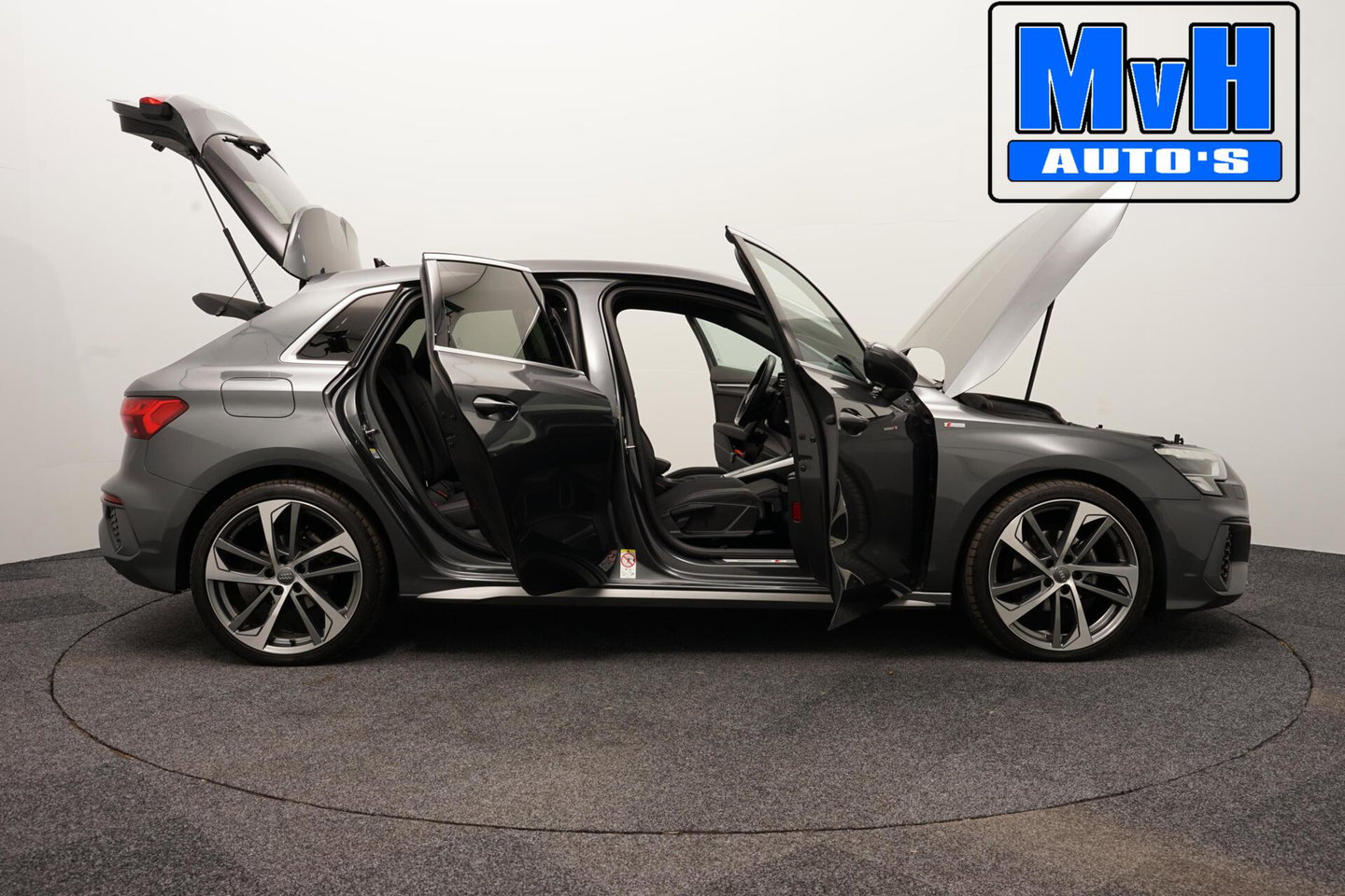 Audi A3 Sportback 30 TFSI S-Line|MATRIX-LED|ACC|19INCH|NAP