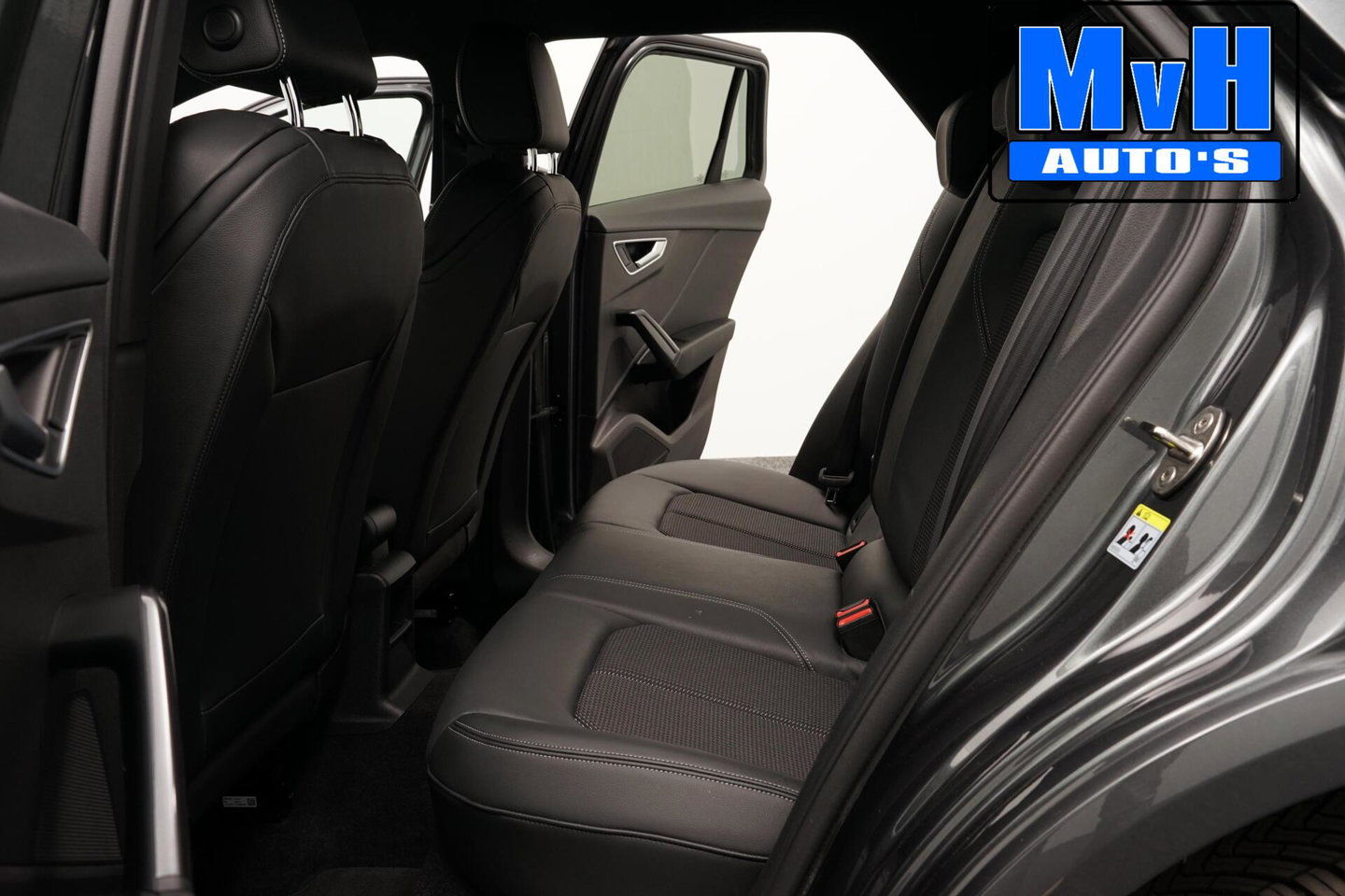 Audi Q2 35 TFSI S-Line|MATRIX-LED|STOELVERW|CAMERA|ORG.NL