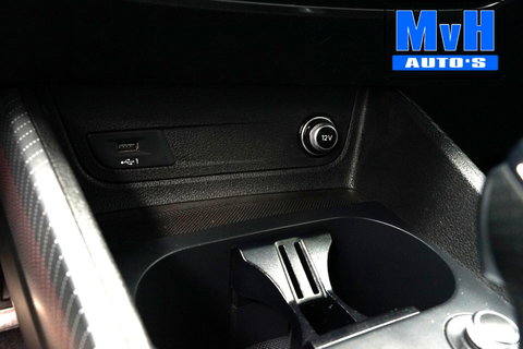 Audi Q2 35 TFSI S-Line|MATRIX-LED|STOELVERW|CAMERA|ORG.NL