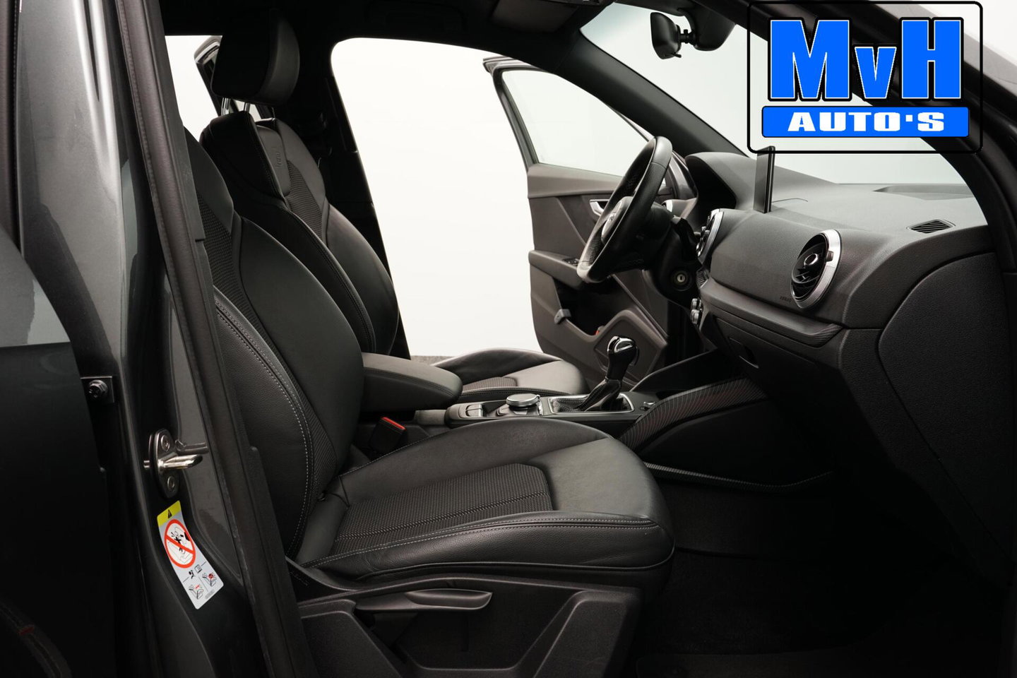 Audi Q2 35 TFSI S-Line|MATRIX-LED|STOELVERW|CAMERA|ORG.NL
