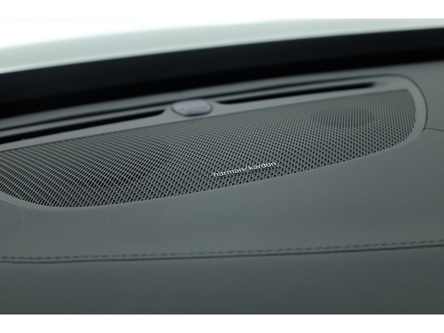 Volvo XC90 2.0 T8 Recharge AWD Plus Bright | SOH 95.9% | Pano | Elek. Trekhaak | Camera | Harman Kardon | Memory | Stoel- Stuurverw.