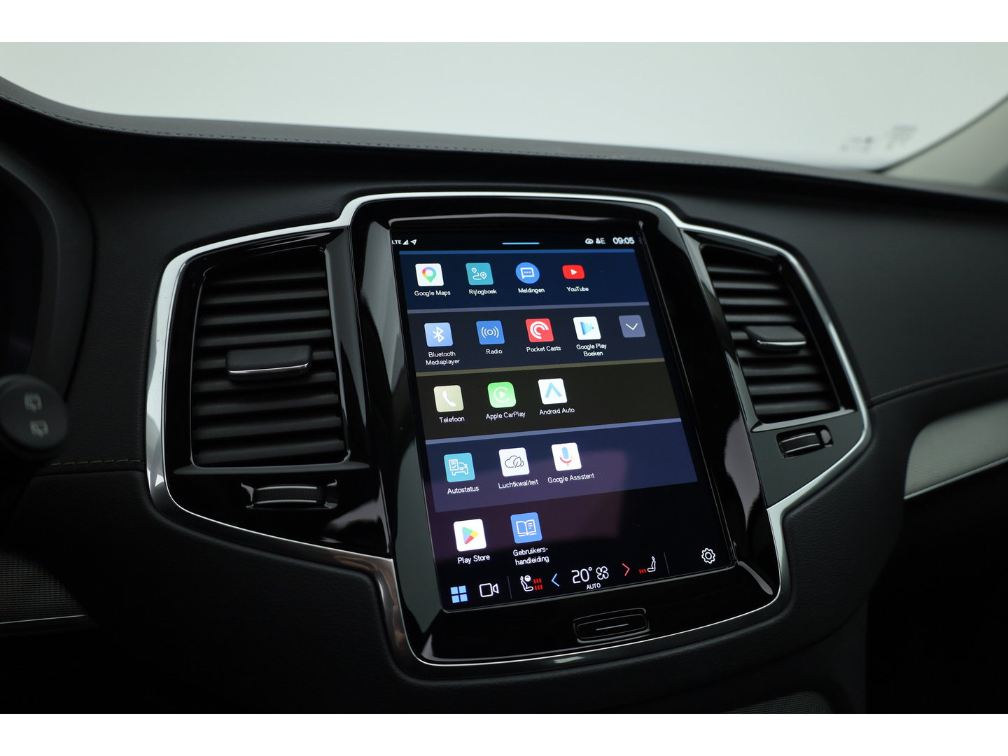 Volvo XC90 2.0 T8 Recharge AWD Plus Bright | SOH 95.9% | Pano | Elek. Trekhaak | Camera | Harman Kardon | Memory | Stoel- Stuurverw.