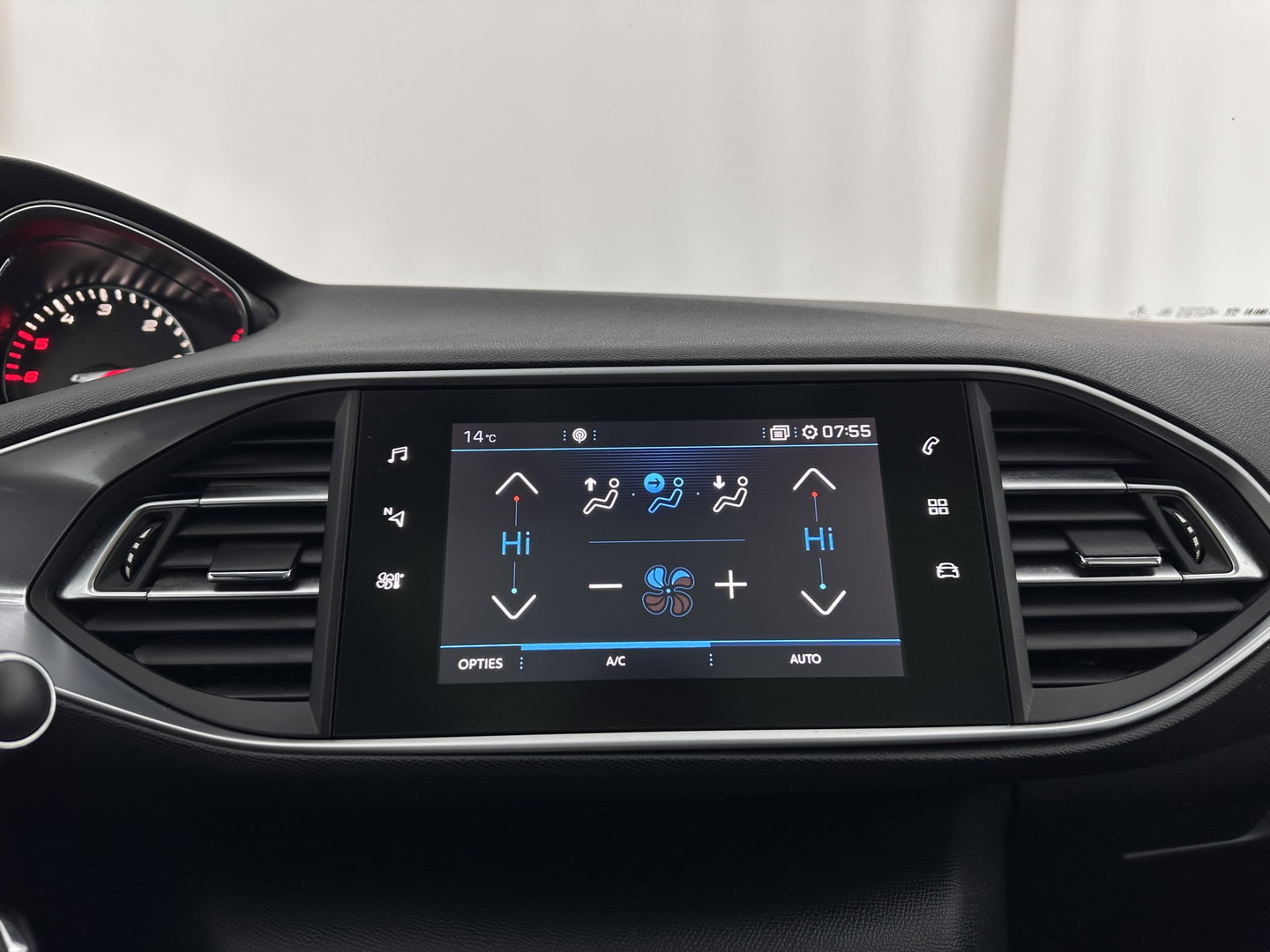 Peugeot 308 1.5 BlueHDi Blue Lease Premium *PANO | NAVI-FULLMAP | CAMERA | SPORTSEATS | DAB | PRIVACY-GLASS | ECC | PDC | CRUISE | TOWBAR | 16''ALU*