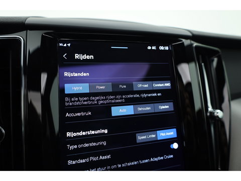 Volvo XC60 T6 Plug-in hybrid Plus Dark | Pano | Memory seats | 360cam | Elek. Trekhaak | 20'' | Pilot Assist | Stoel- Stuurverw.