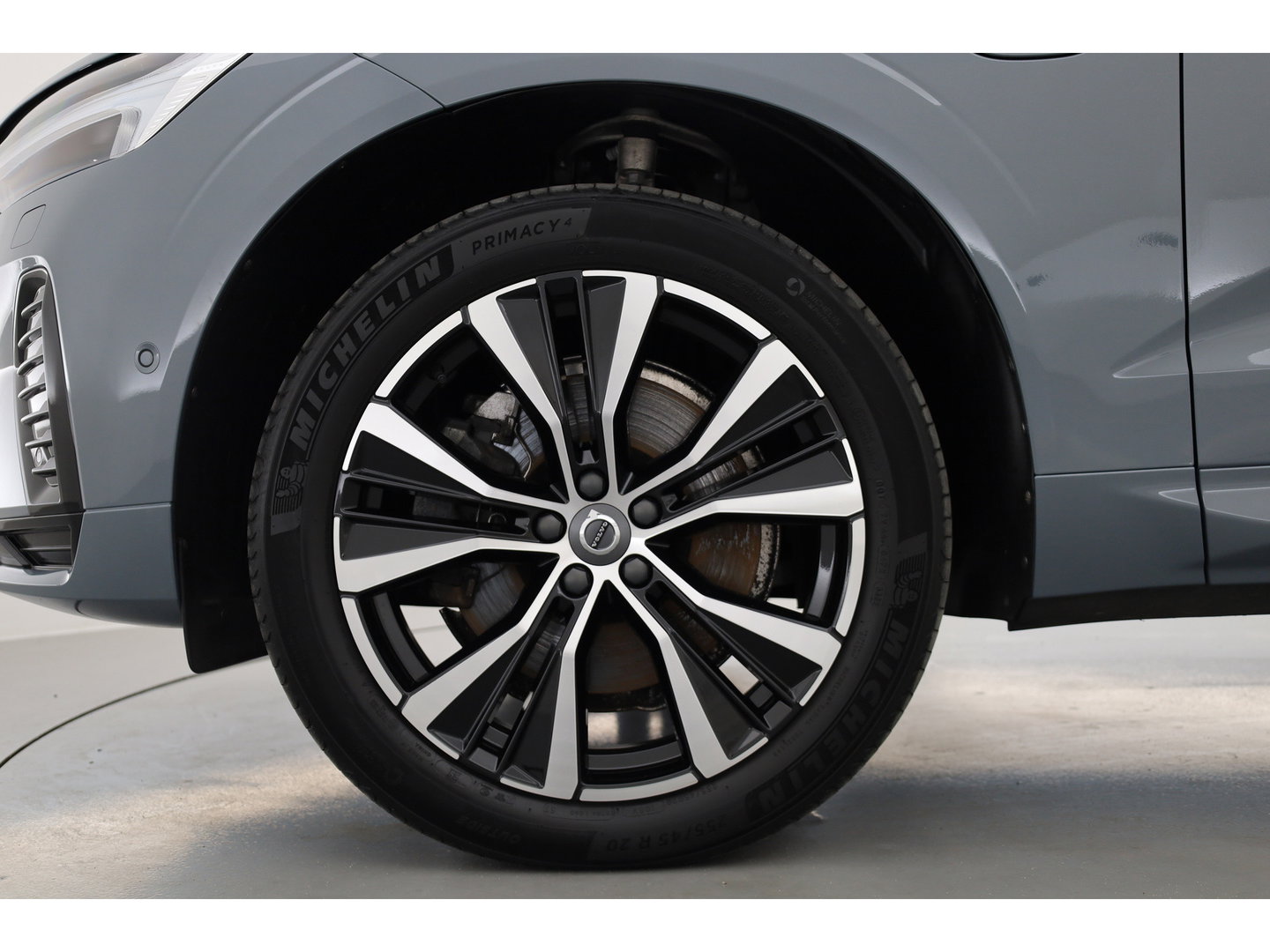 Volvo XC60 T6 Plug-in hybrid Plus Dark | Pano | Memory seats | 360cam | Elek. Trekhaak | 20'' | Pilot Assist | Stoel- Stuurverw.