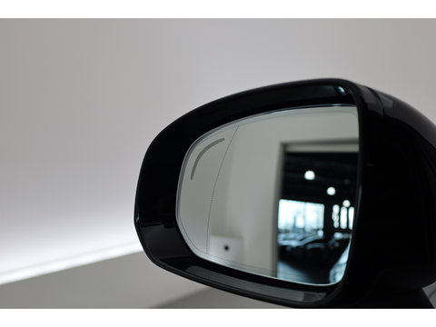 Volvo XC60 T6 Plug-in hybrid Plus Dark | Pano | Memory seats | 360cam | Elek. Trekhaak | 20'' | Pilot Assist | Stoel- Stuurverw.