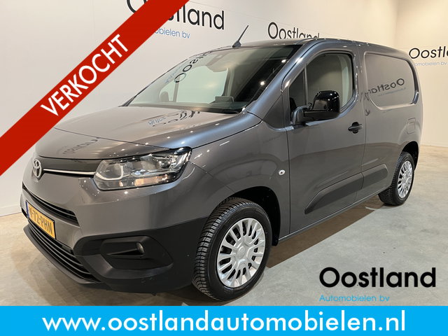 Toyota ProAce - CITY 1.2 L1 130 PK Benzine Automaat / Airco / Cruise Control / CarPlay / Camera / Navigatie / 3-Zits / 69.000 KM !!