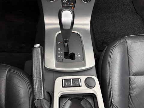 Volvo C70 Convertible 2.4 D5 Kinetic Aut. *LEATHER | XENON | MEMORY-PACK | HEATED-COMFORTSEATS | CARPLAY | ECC | PDC | CRUISE | 17''ALU | TOWBAR*