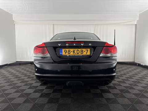 Volvo C70 Convertible 2.4 D5 Kinetic Aut. *LEATHER | XENON | MEMORY-PACK | HEATED-COMFORTSEATS | CARPLAY | ECC | PDC | CRUISE | 17''ALU | TOWBAR*