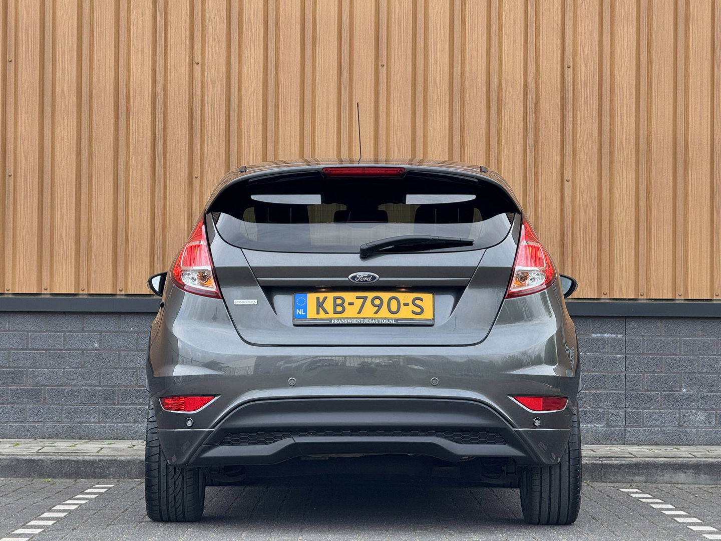 Ford Fiesta 1.0 EcoBoost ST Line | Origineel Nederlands | 126 PK! | Navigatie | Bluetooth | Parkeersensoren | Isofix | Cruise Control | Airconditioning | LED |