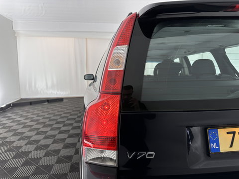Volvo V70 2.4D Edition Sport *LEATHER | XENON | MEMORY-PACK | NAVI | HEATED-COMFORTSEATS | ECC | PDC | CRUISE | TOWBAR | 17''ALU *