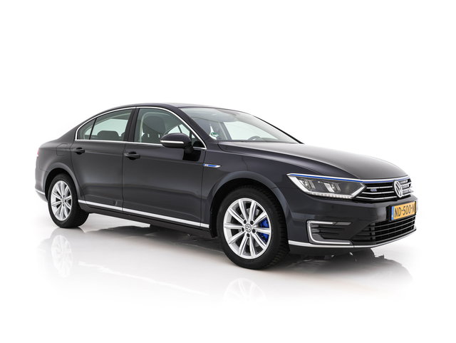 Volkswagen Passat - 1.4 TSI GTE Connected Series Aut. *FULL-LED | KEYLESS | NAVI-FULLMAP | DAB | SHIFT-PADDLES | ECC | PDC | CRUISE | 17''ALU*