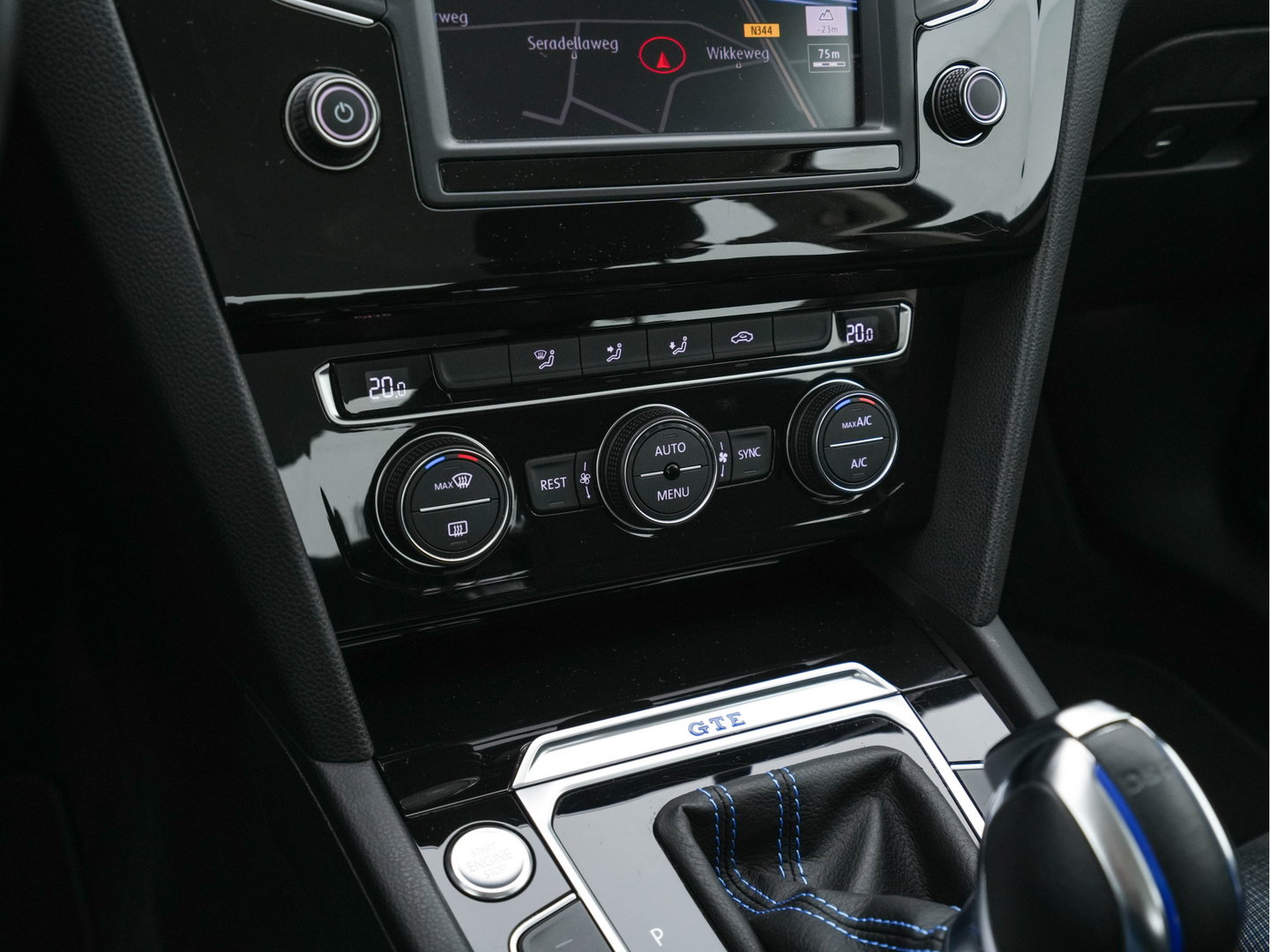 Volkswagen Passat 1.4 TSI GTE Connected Series Aut. *FULL-LED | KEYLESS | NAVI-FULLMAP | DAB | SHIFT-PADDLES | ECC | PDC | CRUISE | 17''ALU*