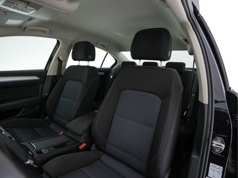 Volkswagen Passat 1.4 TSI GTE Connected Series Aut. *FULL-LED | KEYLESS | NAVI-FULLMAP | DAB | SHIFT-PADDLES | ECC | PDC | CRUISE | 17''ALU*