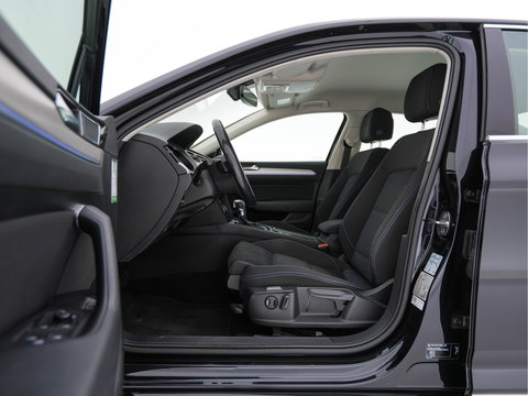 Volkswagen Passat 1.4 TSI GTE Connected Series Aut. *FULL-LED | KEYLESS | NAVI-FULLMAP | DAB | SHIFT-PADDLES | ECC | PDC | CRUISE | 17''ALU*