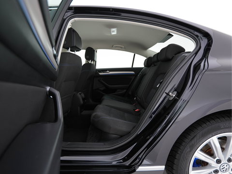 Volkswagen Passat 1.4 TSI GTE Connected Series Aut. *FULL-LED | KEYLESS | NAVI-FULLMAP | DAB | SHIFT-PADDLES | ECC | PDC | CRUISE | 17''ALU*