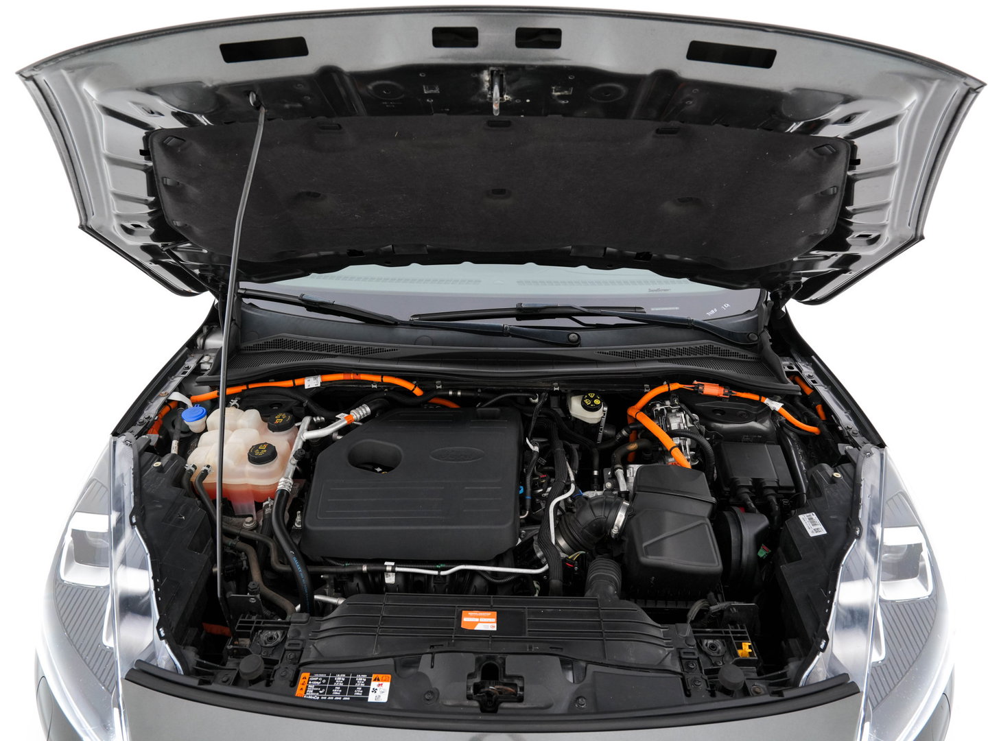 Ford Kuga 2.5 PHEV Vignale (Plug-In) (INCL-BTW) Aut. *HEAD-UP | LEATHER | DIGI-COCKPIT | FULL-LED | KEYLESS | DAB | CARPLAY | NAVI-FULLMAP | MEMORY-PACK | HEATED-COMFORTSEATS | PRIVACYGLASS | TOWBAR | 18''ALU*