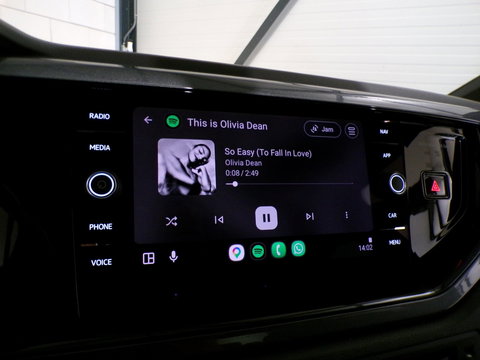 Volkswagen Polo 1.0 TSI R-Line "Origineel NL!" Draadloze-Carplay Adaptive-Cruise Climatronic DAB+ Sportstoelen Navigatie Bluetooth