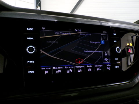 Volkswagen Polo 1.0 TSI R-Line "Origineel NL!" Draadloze-Carplay Adaptive-Cruise Climatronic DAB+ Sportstoelen Navigatie Bluetooth