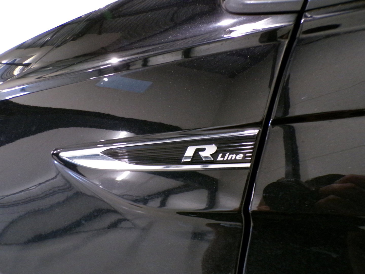 Volkswagen Polo 1.0 TSI R-Line "Origineel NL!" Draadloze-Carplay Adaptive-Cruise Climatronic DAB+ Sportstoelen Navigatie Bluetooth