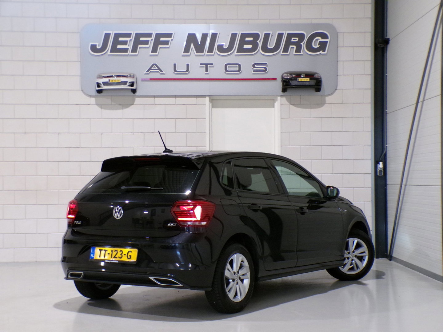 Volkswagen Polo 1.0 TSI R-Line "Origineel NL!" Draadloze-Carplay Adaptive-Cruise Climatronic DAB+ Sportstoelen Navigatie Bluetooth