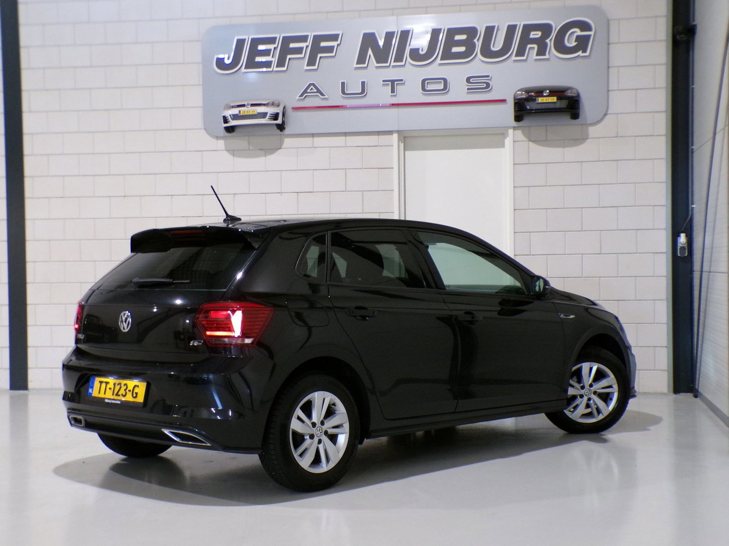 Volkswagen Polo 1.0 TSI R-Line "Origineel NL!" Draadloze-Carplay Adaptive-Cruise Climatronic DAB+ Sportstoelen Navigatie Bluetooth