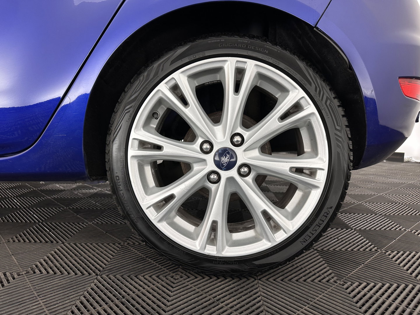 Ford Fiesta 1.5 TDCi Titanium Lease *NAVI | SONY-AUDIO | COMFORTSEATS | ECC | PARKPILOT | CRUISE | 17"ALU*