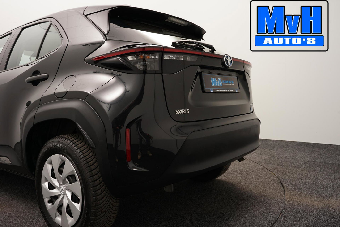 Toyota Yaris Cross 1.5 Hybrid Active|CAMERA|ADAP.CRUISE|LED