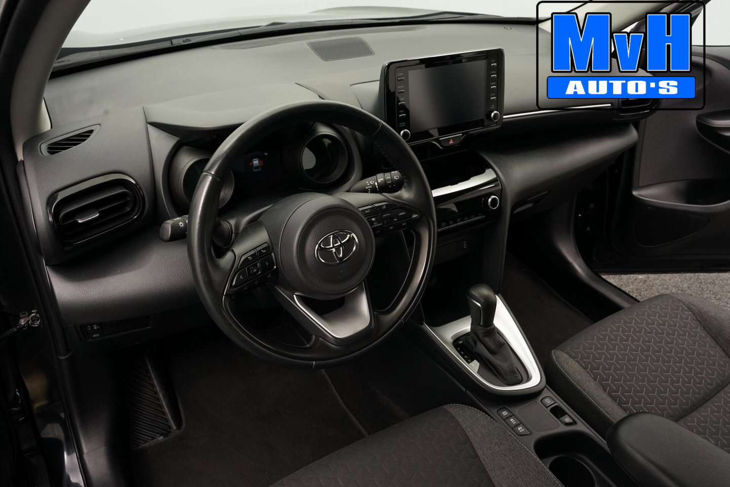 Toyota Yaris Cross 1.5 Hybrid Active|CAMERA|ADAP.CRUISE|LED