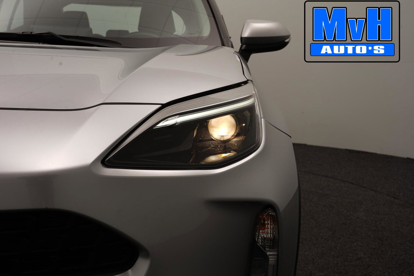 Toyota Yaris Cross 1.5 Hybrid Active|CAMERA|ADAP.CRUISE|LED