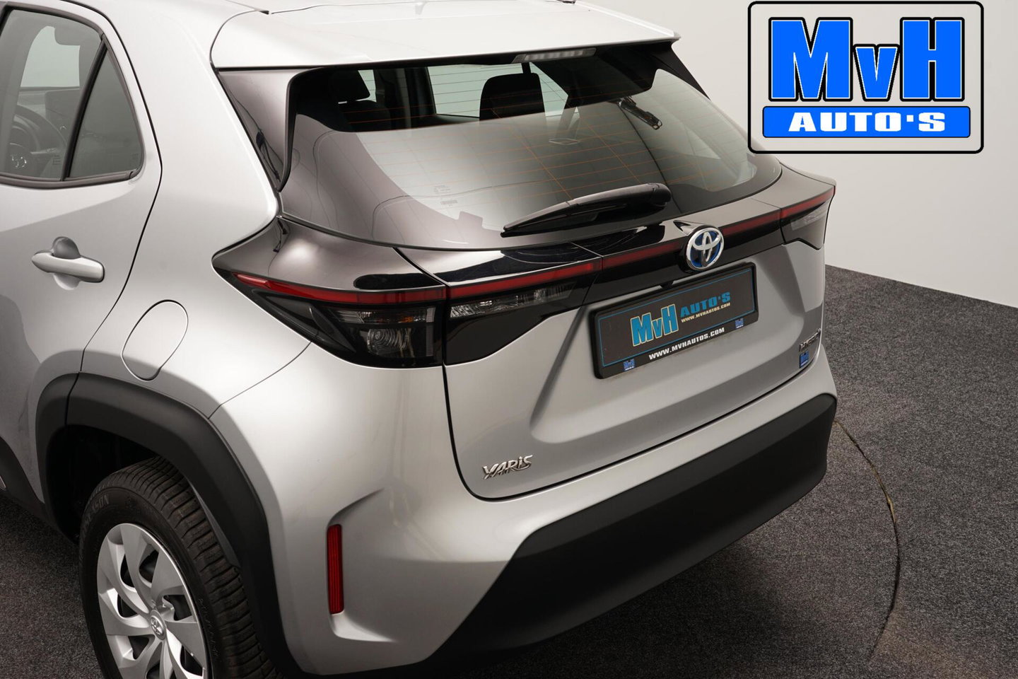 Toyota Yaris Cross 1.5 Hybrid Active|CAMERA|ADAP.CRUISE|LED