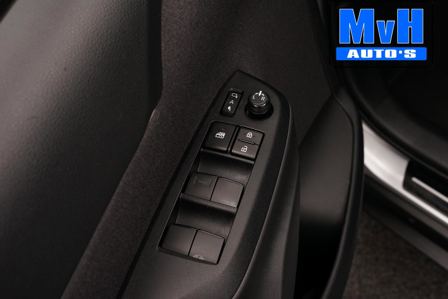 Toyota Yaris Cross 1.5 Hybrid Active|CAMERA|ADAP.CRUISE|LED